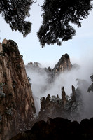 Huang Shan-jagged peaks